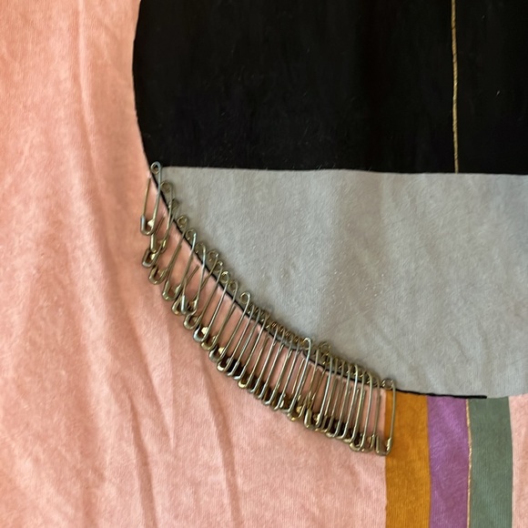 Salmon color tank 
Size xs - Picture 5 of 6